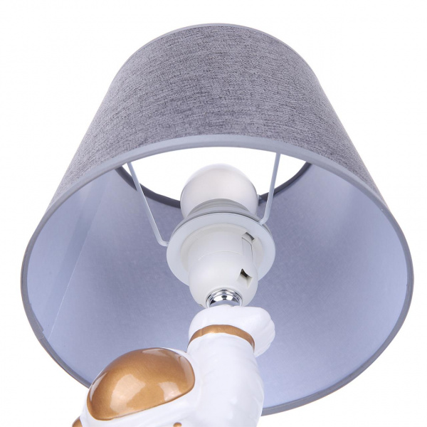 Настольная лампа LUMION MODERNI 8208/1T
