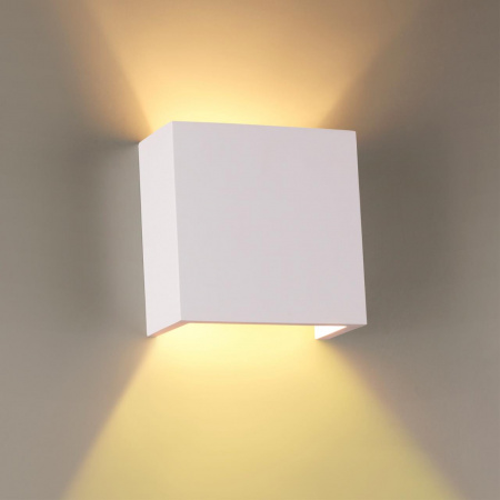 Настенный светильник ODEON LIGHT HIGHTECH 3883/1W