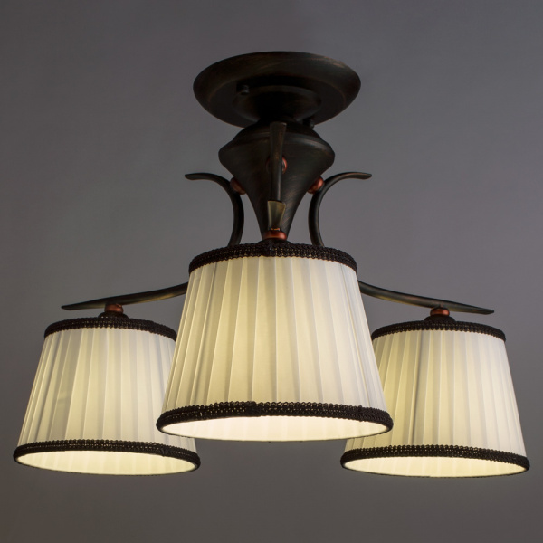 Потолочная люстра Arte Lamp IRENE A5133PL-3BR